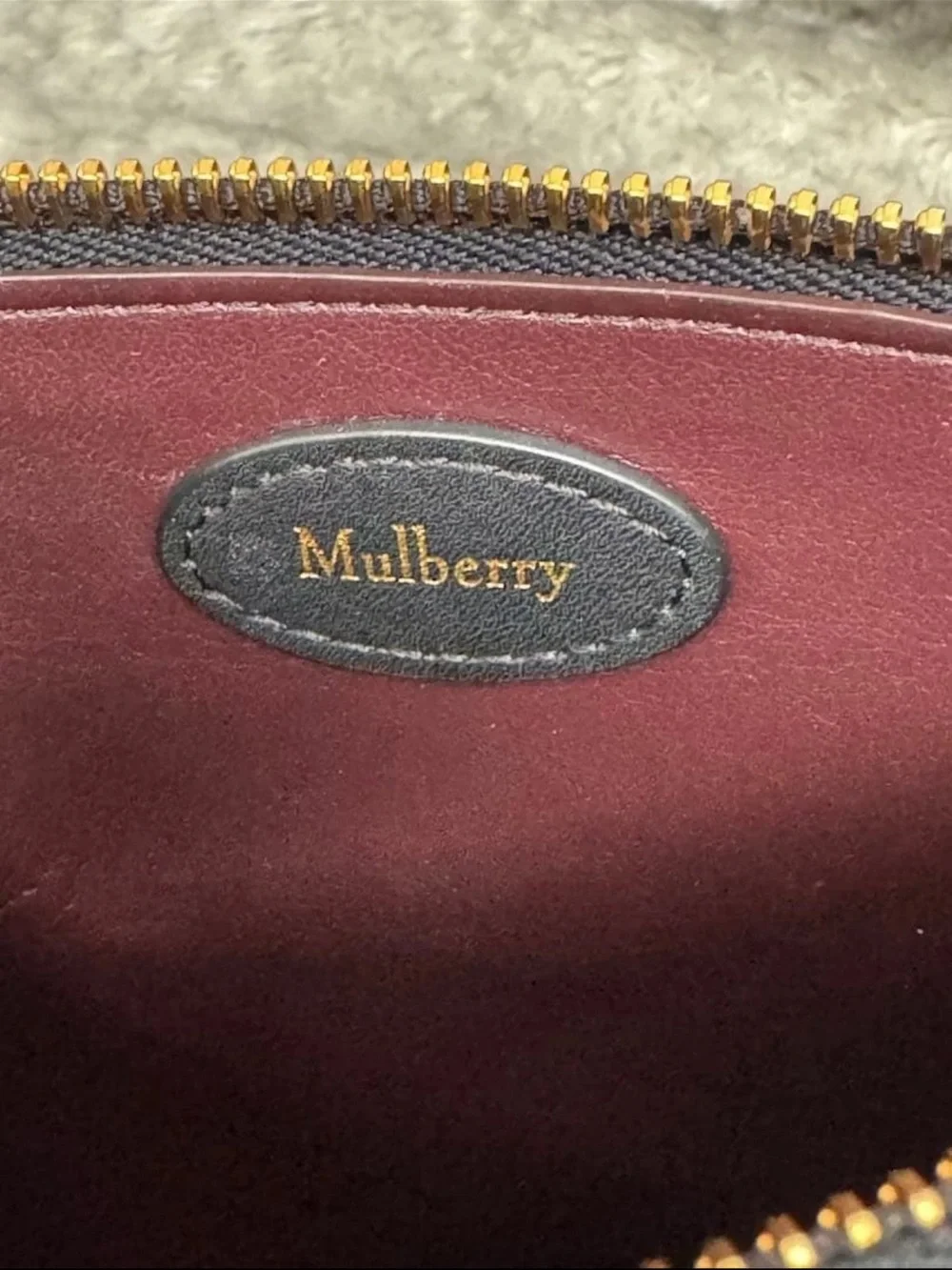 Mulberry Black Leather Shoulder Bag with Gold Chain Accent